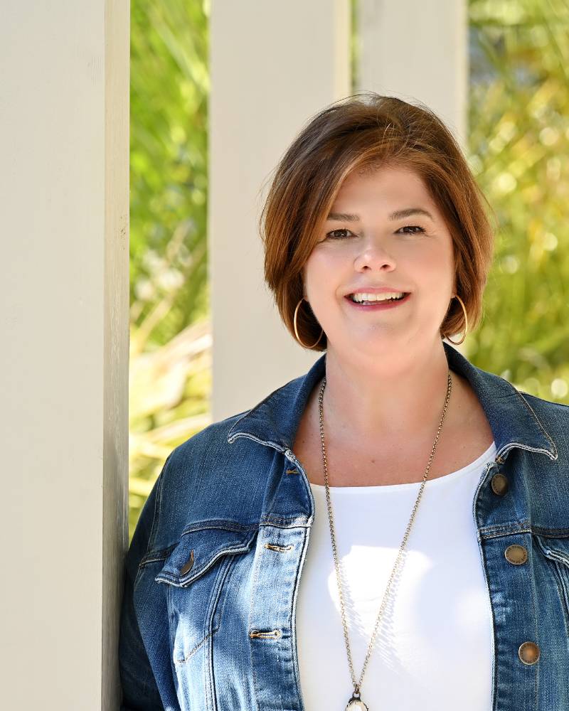 Chrissy Copple, specialized luxury property advisor for Kiawah and Seabrook Islands